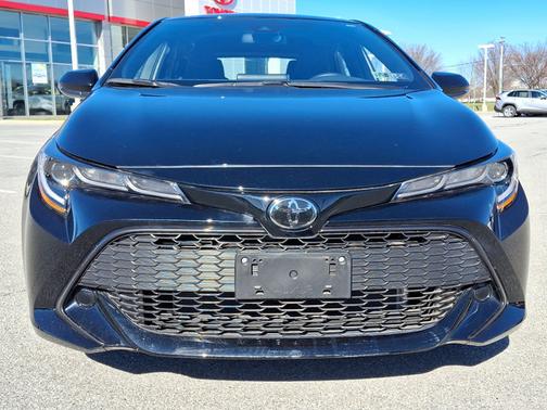 2022 Toyota Corolla Hatchback SE