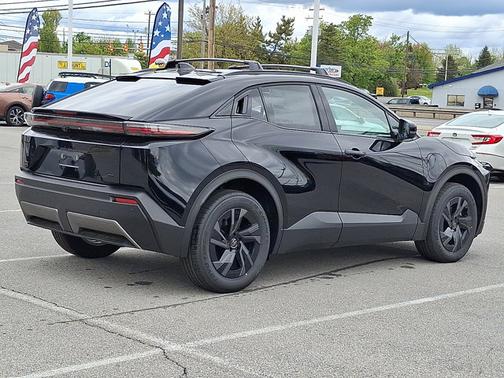 Midnight Black Metallic 2026 Toyota C-HR SE