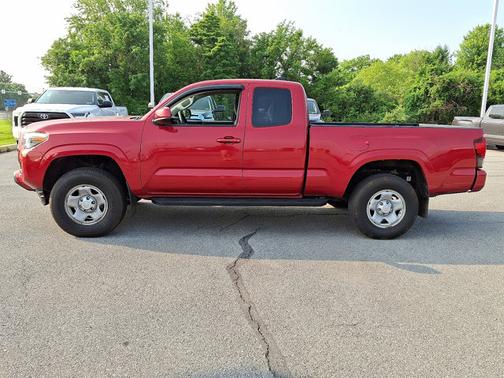 2022 Toyota Tacoma SR