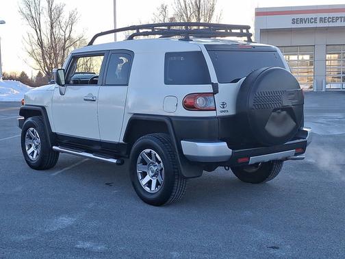 2014 Toyota FJ Cruiser 4DR 4WD AT