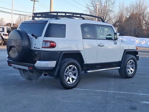 2014 Toyota FJ Cruiser 4DR 4WD AT