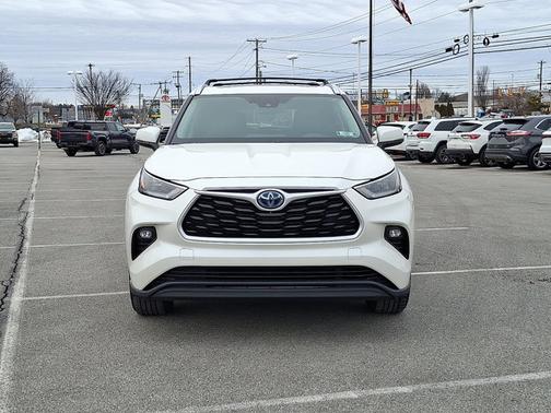 2020 Toyota Highlander Hybrid XLE