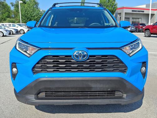 2020 Toyota RAV4 Hybrid XLE