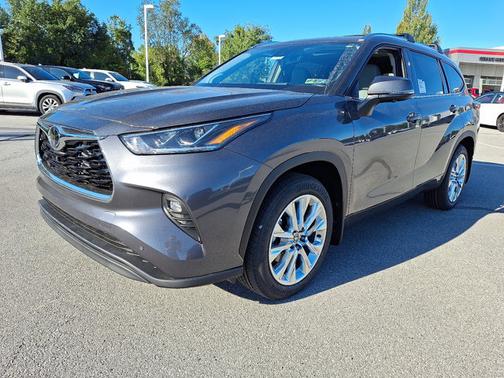 2025 Toyota Highlander Limited