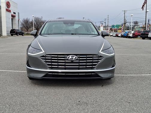 2023 Hyundai SONATA Hybrid Limited