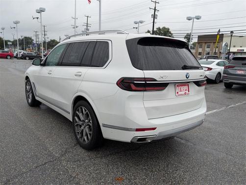 2024 BMW X7 xDrive40i