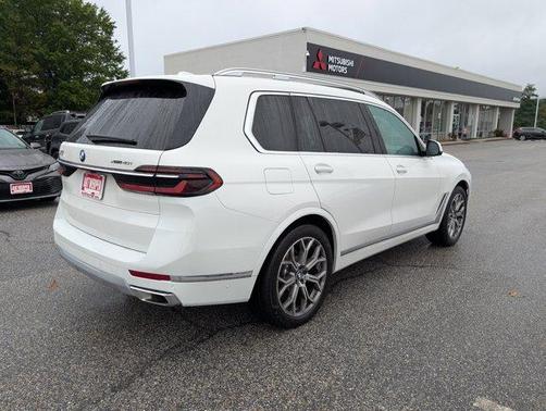 2024 BMW X7 xDrive40i