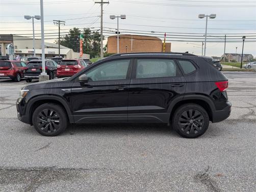 2024 Volkswagen Taos 1.5T S