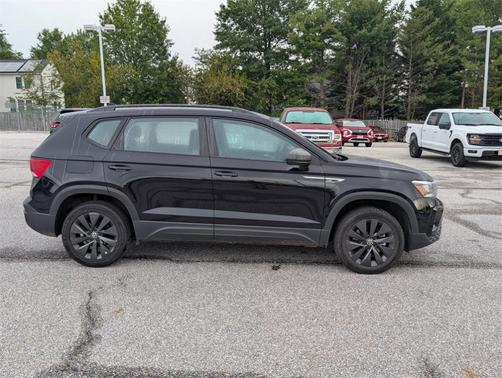2024 Volkswagen Taos 1.5T S