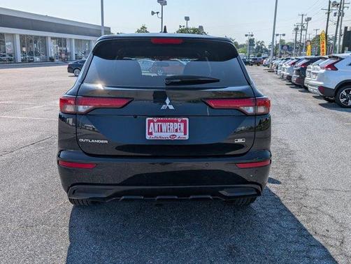 2023 Mitsubishi Outlander SE Black Edition