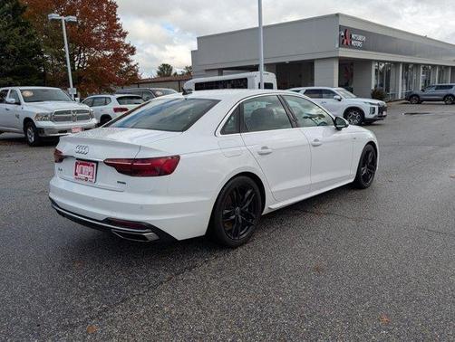 2023 Audi A4 45 S line Premium Plus