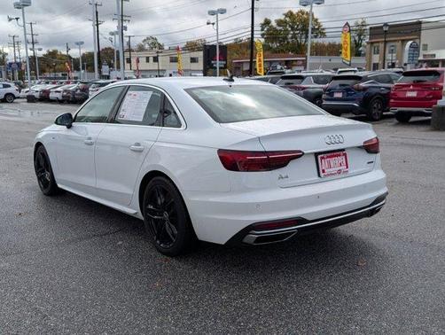 2023 Audi A4 45 S line Premium Plus