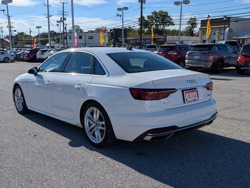 2023 Audi A4 45 S line Premium Plus