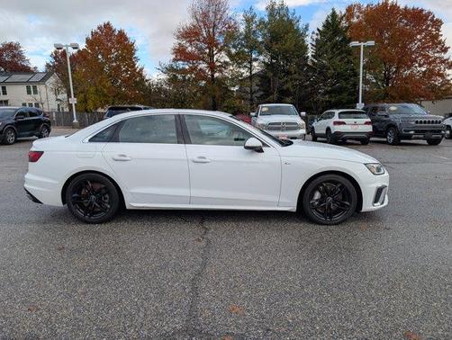 2023 Audi A4 45 S line Premium Plus