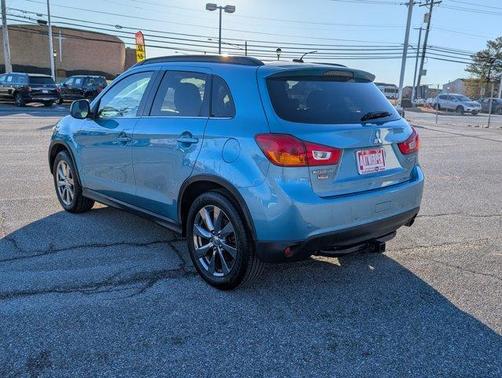 2013 Mitsubishi Outlander Sport LE