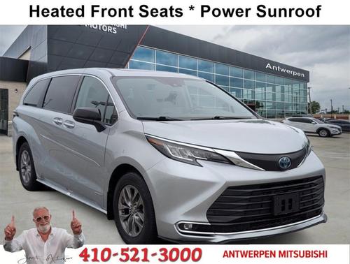 2021 Toyota Sienna XLE