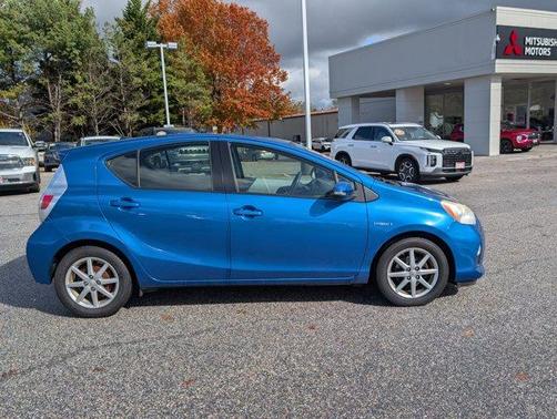 2013 Toyota Prius c Three