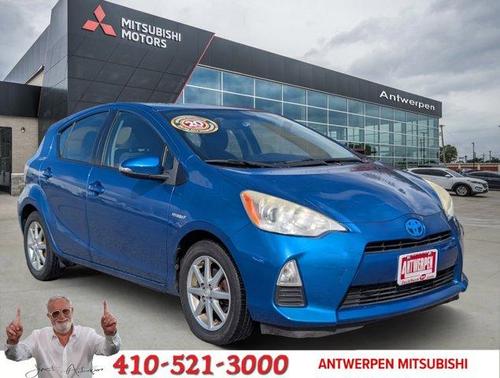 2013 Toyota Prius c Three