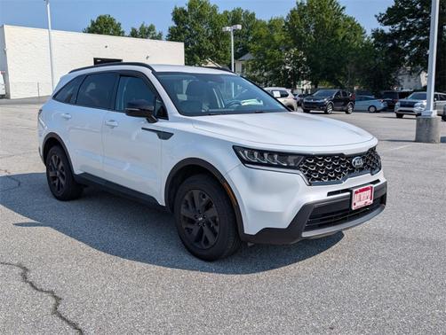 2021 Kia Sorento S