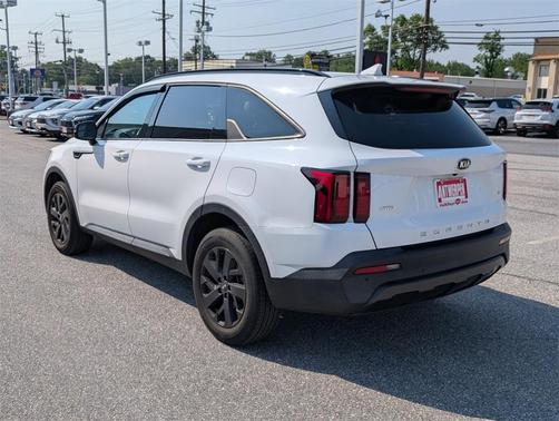 2021 Kia Sorento S