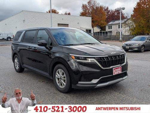 2024 Kia Carnival LX