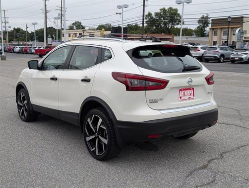 2020 Nissan Rogue Sport SL