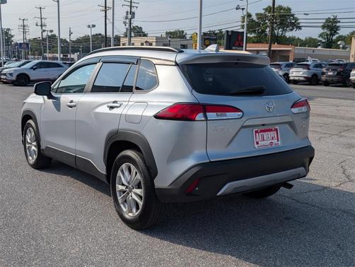 2023 Toyota Corolla Cross LE