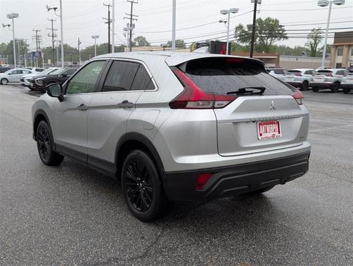 2022 Mitsubishi Eclipse Cross LE