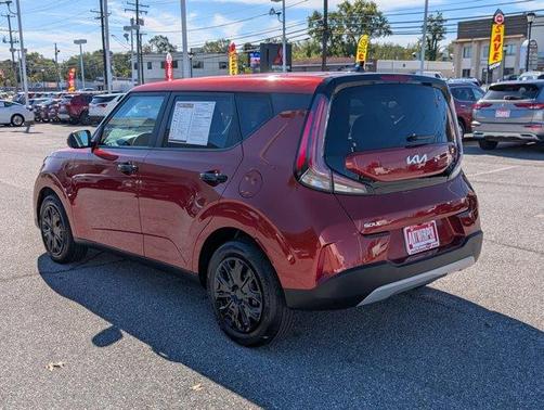 2023 Kia Soul LX