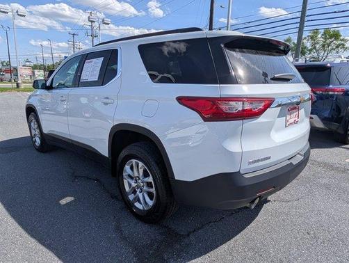 2020 Chevrolet Traverse LT Cloth