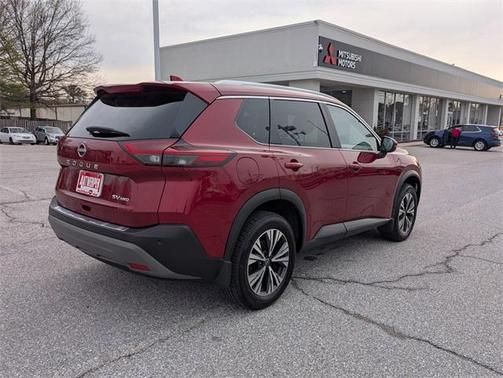 2022 Nissan Rogue SV