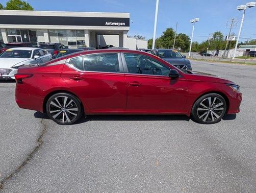 2021 Nissan Altima 2.5 SR