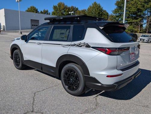 2025 Mitsubishi Outlander Trail Edition