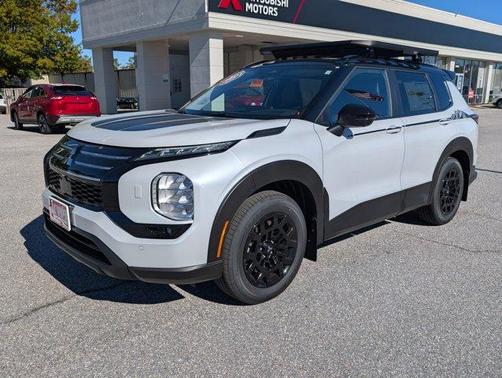 2025 Mitsubishi Outlander Trail Edition