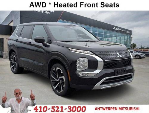2023 Mitsubishi Outlander SE