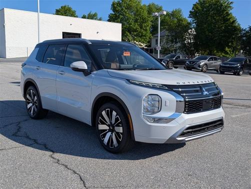 2025 Mitsubishi Outlander SEL