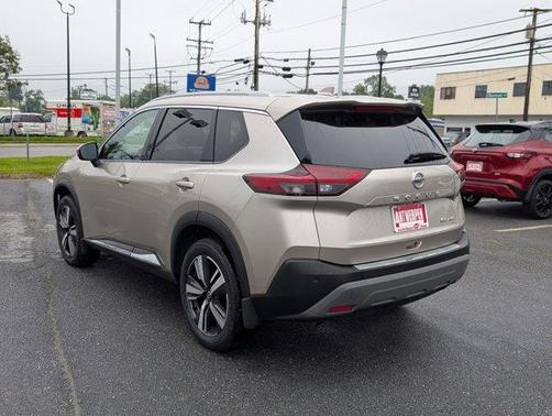 2021 Nissan Rogue SL