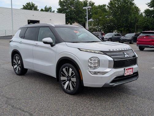 2025 Mitsubishi Outlander SEL
