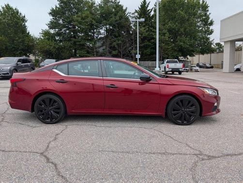 2021 Nissan Altima 2.5 SR