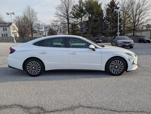 2023 Hyundai SONATA Hybrid SEL