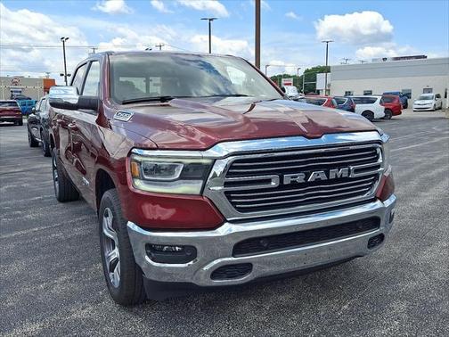 2023 RAM 1500 Laramie Crew Cab 4x4 57' Box