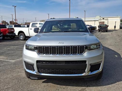 2025 Jeep Grand Cherokee L Limited 4x4