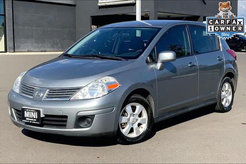 2009 Nissan Versa 1.8 SL