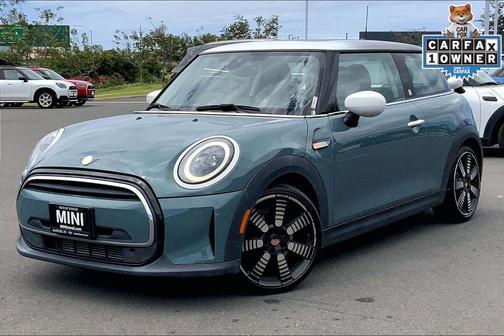 2023 MINI Hardtop Cooper