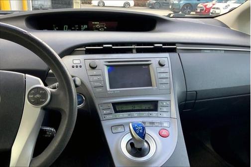 2014 Toyota Prius Five