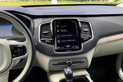 Pebble Grey Metallic 2020 Volvo XC90 T6 Inscription