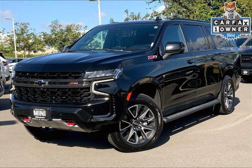 Black 2022 Chevrolet Suburban 4WD Z71
