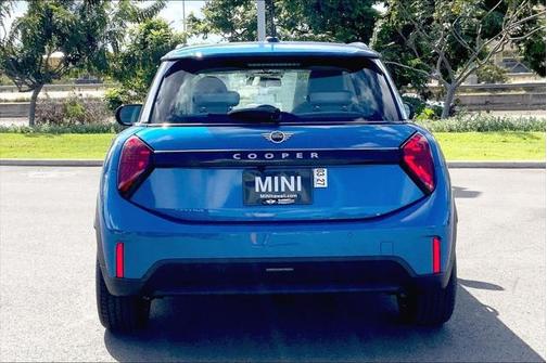 2025 MINI Hardtop Cooper