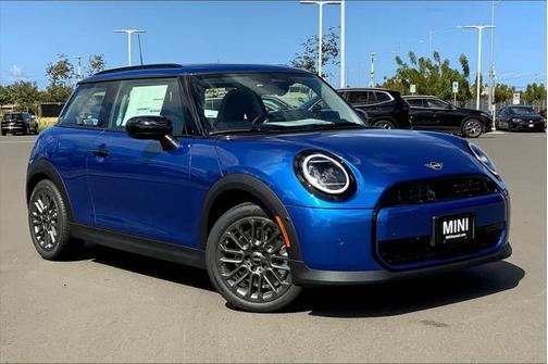 2025 MINI Hardtop Cooper