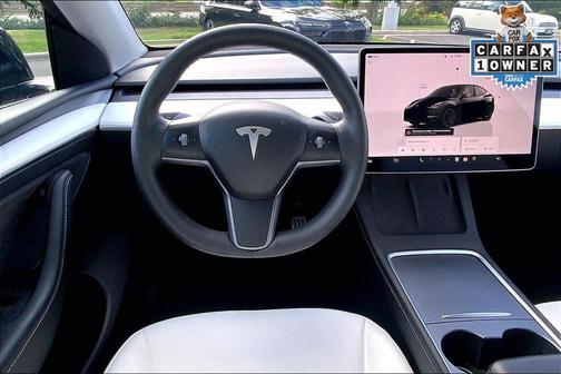 2023 Tesla Model Y Performance Dual Motor All-Wheel Drive